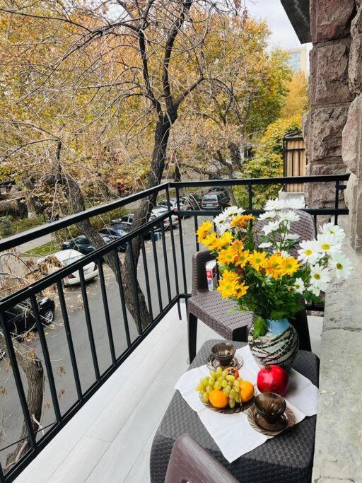 Spacious 2 Bedrooms In The Center Of Erévan Extérieur photo