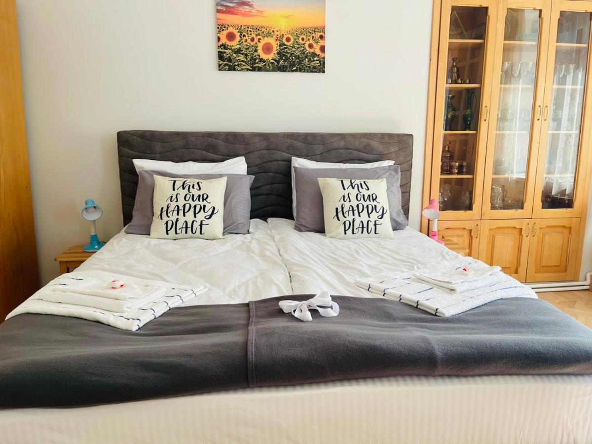 Spacious 2 Bedrooms In The Center Of Erévan Extérieur photo